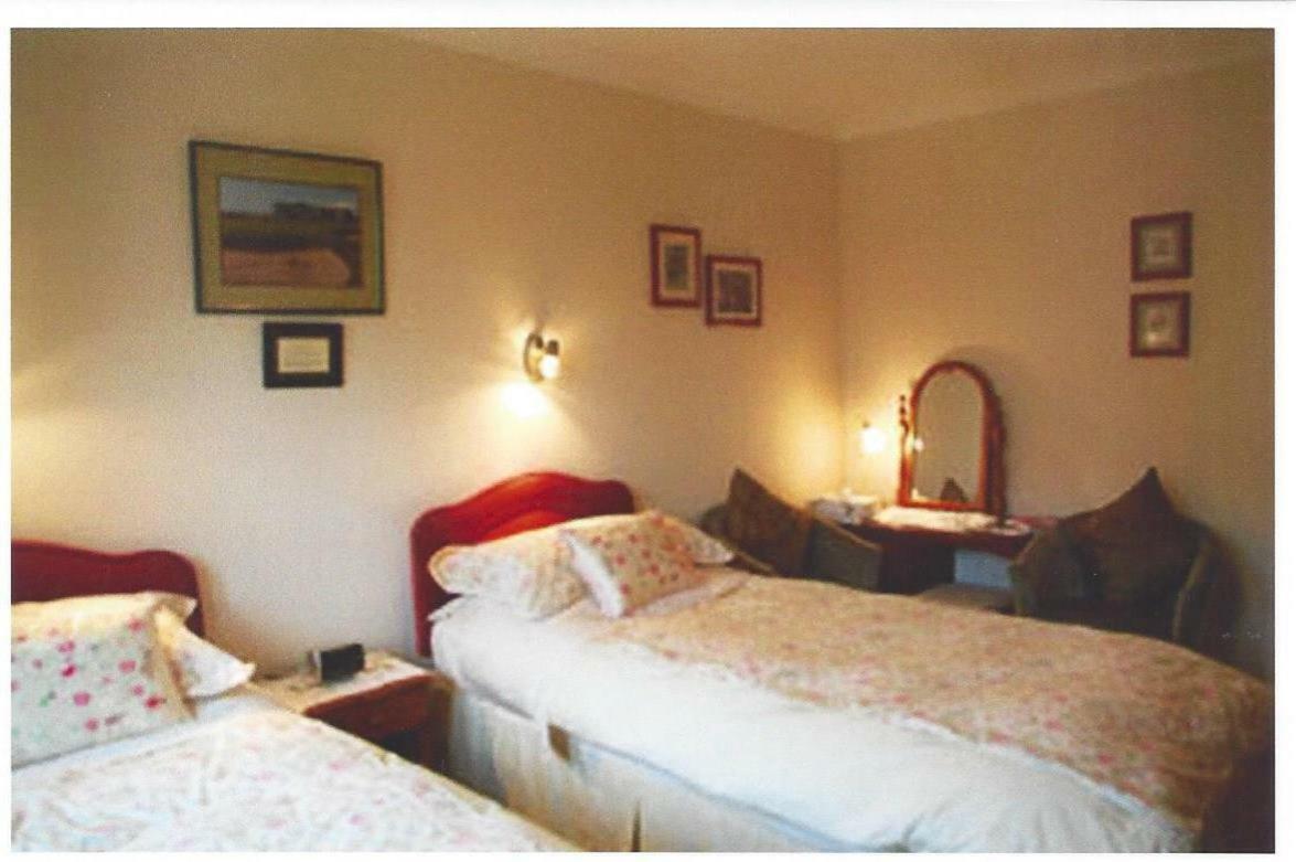 Ashcroft Farmhouse East Calder Екстериор снимка